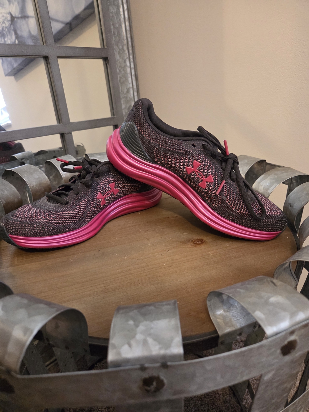 Under Armour Women’s Black & Pink Athletic Running Shoes